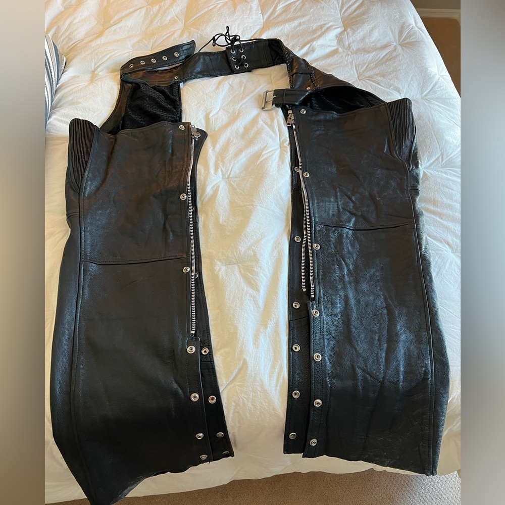 Unisex Leather Riding Chaps -